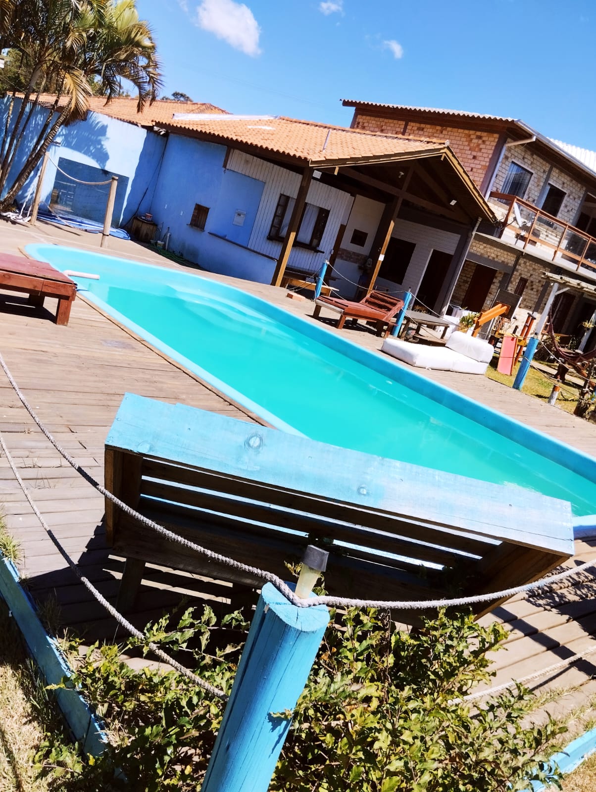 Piscina ao ar livre, sala de jogos, churrasqueira exterana